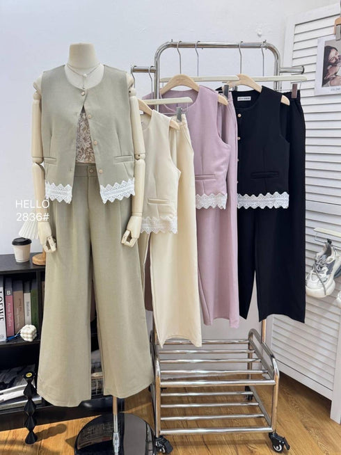 Women Classy Sleeves Lace Border Vest With Trouser Sets